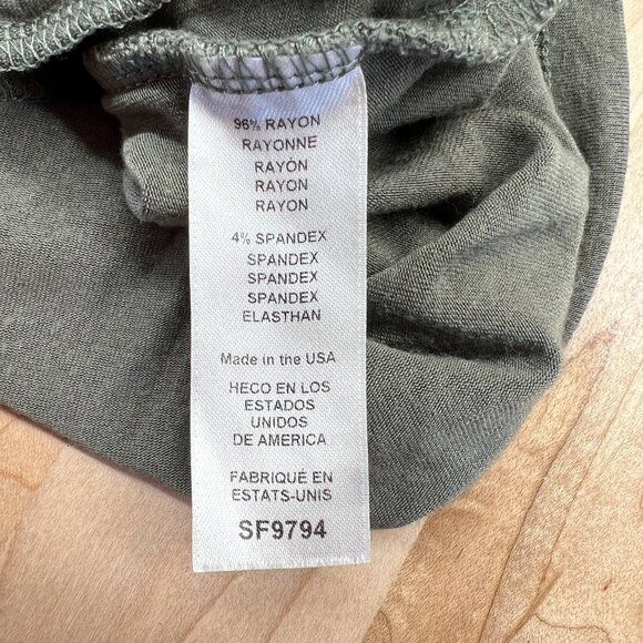 Michael Stars Jonnie Sleeveless Romper in Army Green Size Large - Picture 10 of 13